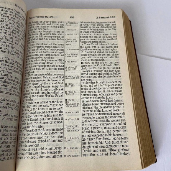 Holy Bible NKJV New King James Version Giant Print Center Column 1994 Ref Ed - Picture 9 of 10